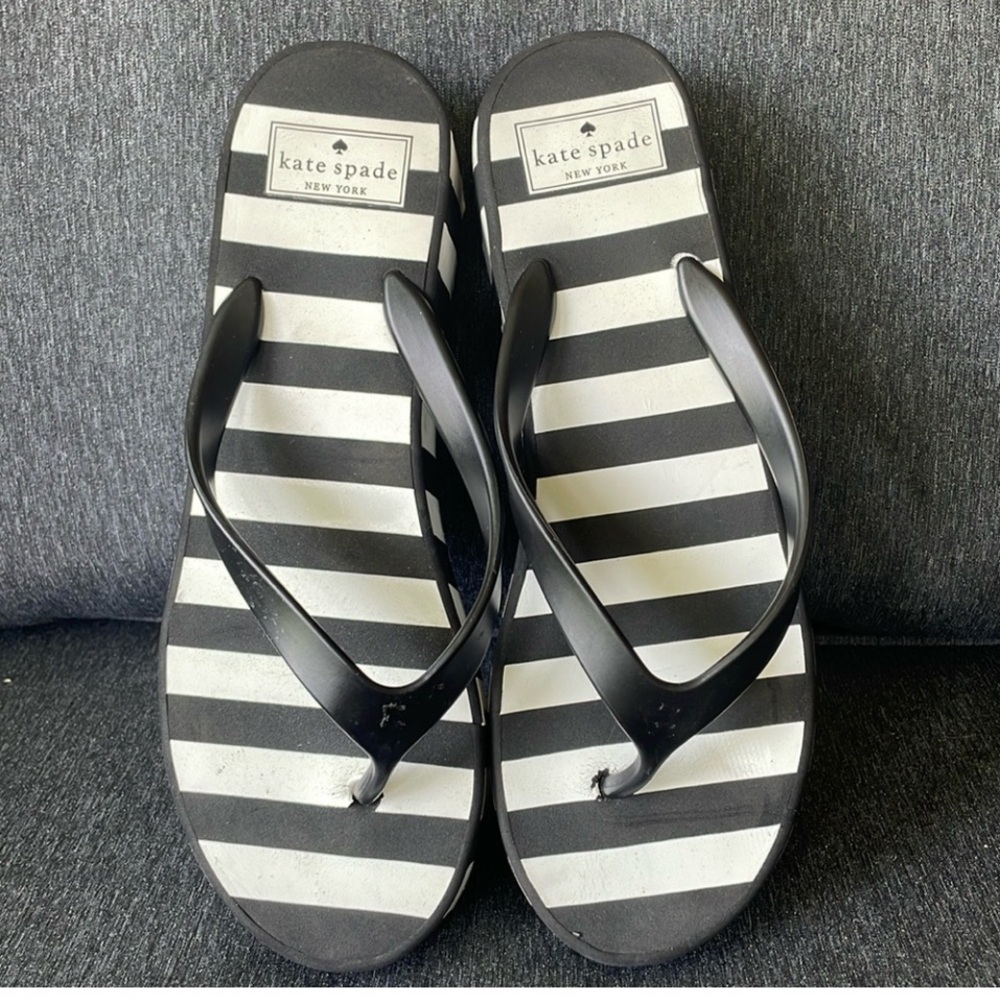 Kate Spade Black and White Striped Flip Flops wedges size 10